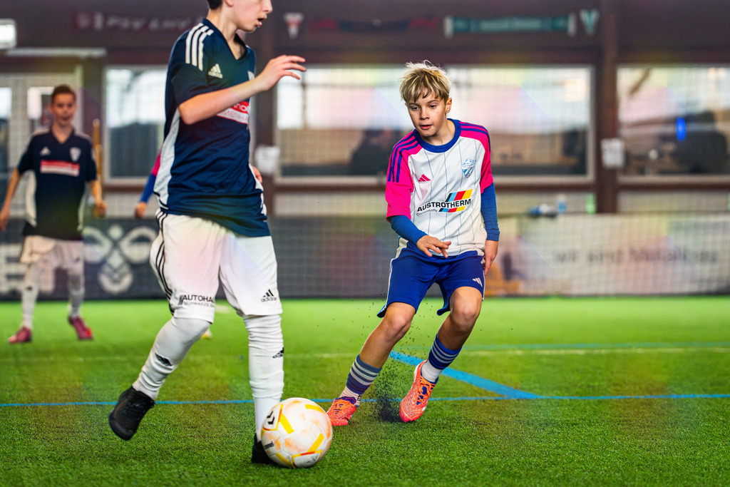 _BLR9886 | Professionelle Fußball- und Sportfotografie. Spielbilder online ansehen und kaufen – Einzelbilder oder komplette Galerien in hoher Qualität. - Realisiert mit Pictrs.com
