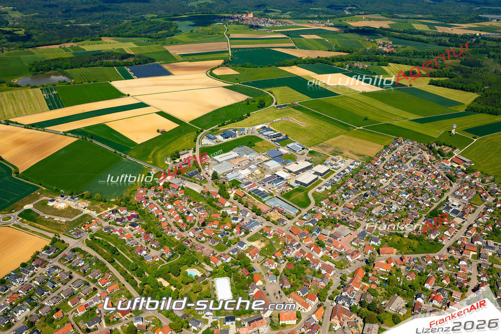 Luftaufnahme von Schechingen - Die Luftaufnahme wurde 2025 vom UL-Flugzeug heraus erstellt ( keine Drohne ) - Hochauflösende Luftaufnahme - für professionelle Ausdrucke geeignet. Die Geschenkidee !Mit Lizenz und Bildrechte bestellbar