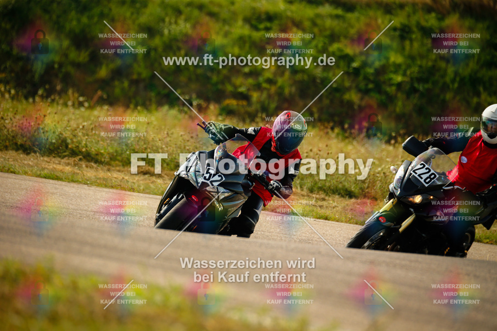 _MOT6428 | Hier findet Ihr Bilder von Touristenfahrten auf der Nürburgring Nordschleife oder von anderen Veranstaltungen die ich besucht habe. Viel Spass beim Durch Schauen 