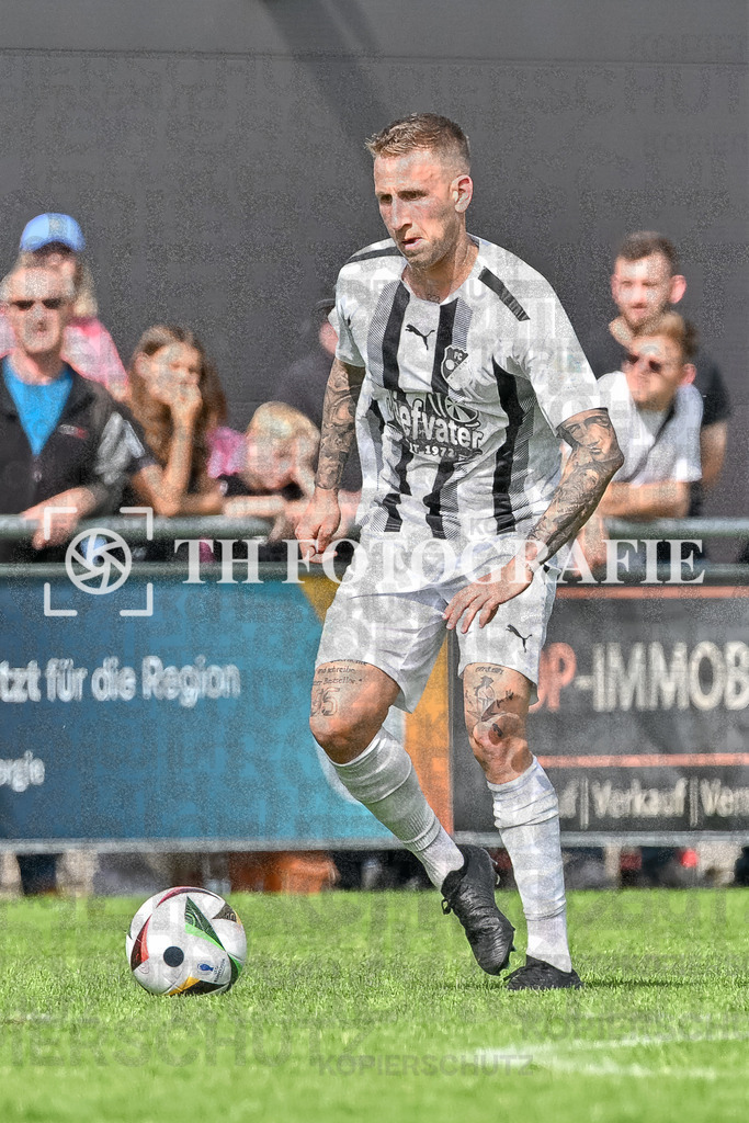 GER, FC Zell - FC Wittlingen, Fussball, Rothaus Bezirkpokal, Finale, Saison 2024/2025, 29.05.2025 | GER, FC Zell - FC Wittlingen, Fussball, Rothaus Bezirkpokal, Finale, Saison 2024/2025, 29.05.2025Foto: TH Fotografie/Thomas Hess