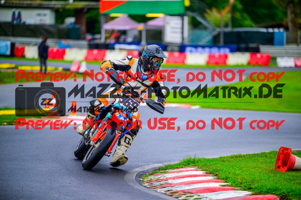 MaZZes_Fotomatrix_20251004_6021986_7045 | S4