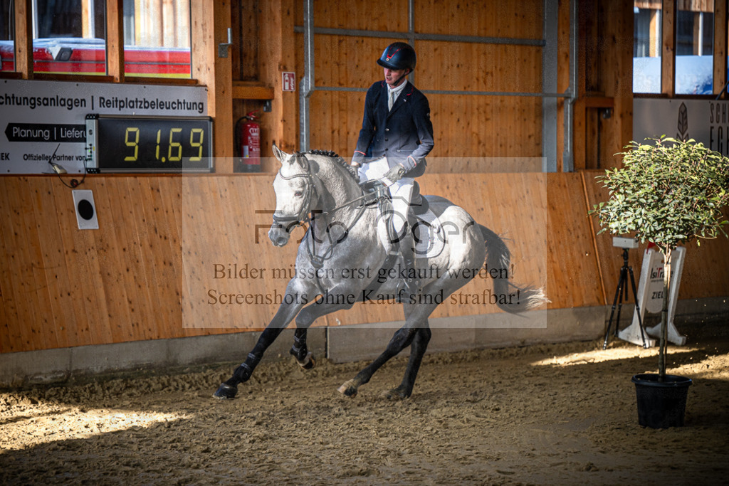 DOS_0932 | Entdecke hochwertige Reitturnierfotos von Foto Oger. Professionell, emotional und authentisch – jetzt Lieblingsmomente im Shop bestellen.Deutschlandweite Turnierfotografie. - Realisiert mit Pictrs.com