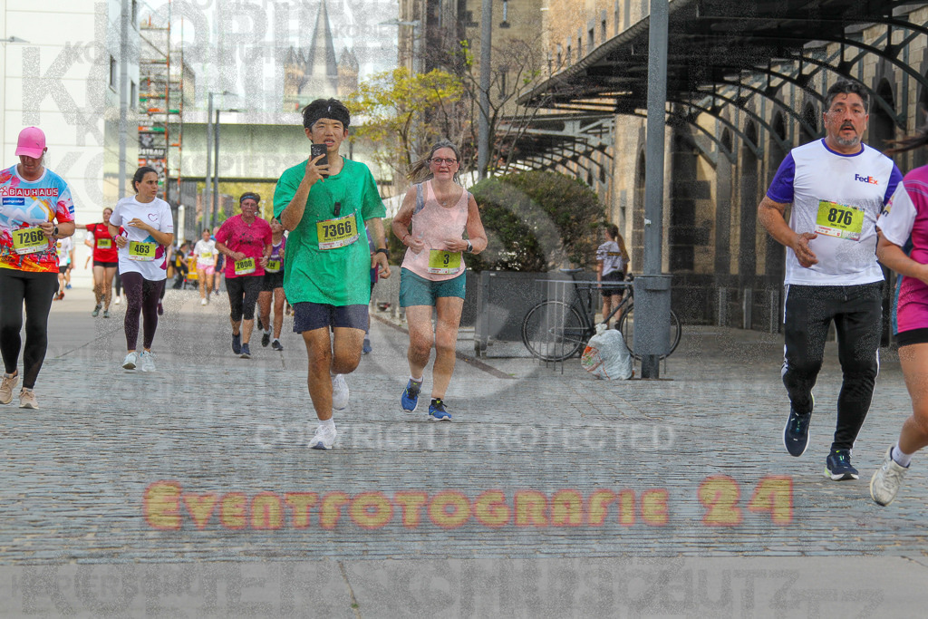 250920_1336_EV4_6231 | Sportfotografie im Rhein-Sieg Kreis, Köln, Bonn, NRW, Rheinland Pfalz, Hessen, etc. Unser Tätigkeitsfeld umfasst den Laufsport vom Volkslauf über den Marathon, Duathlon, Triathon bis zum Ultralauf wie Kölnpfad Ultra oder Schindertrail.