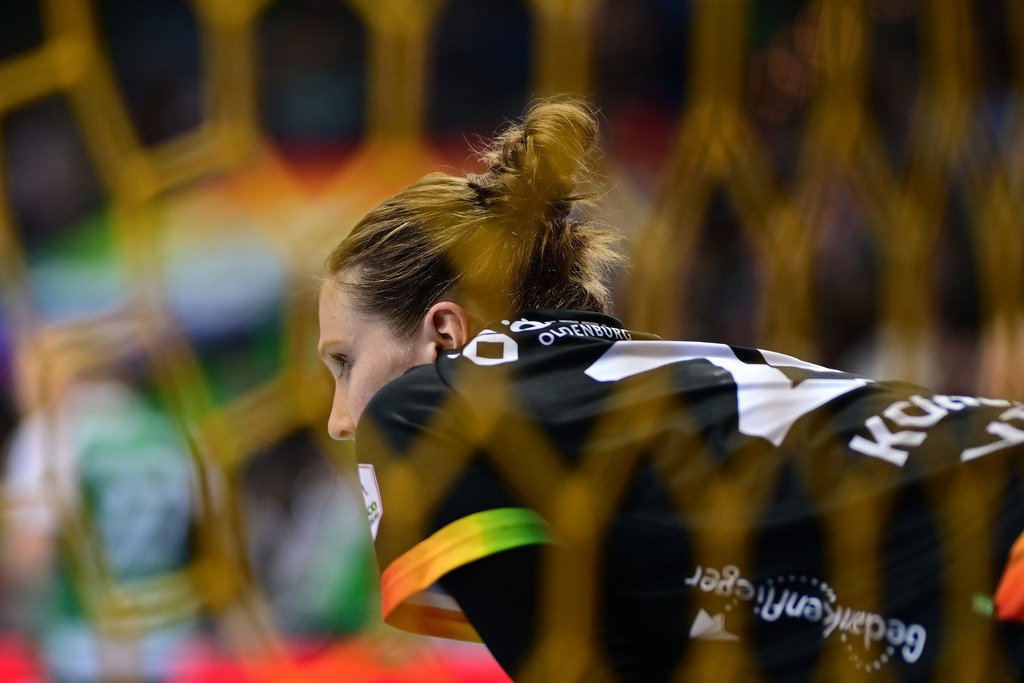 Handball I Frauen I Saison 2025-2026 I 1. HBF I 5. Spieltag I VfL Oldenburg - Buxtehuder SV | Der Sportfotograf. - Realisiert mit Pictrs.com