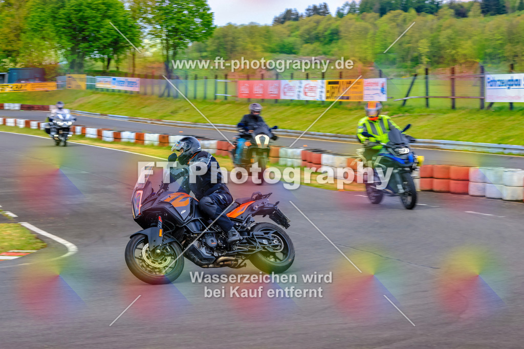 _OTO3500 | Hier findet Ihr Bilder von Touristenfahrten auf der Nürburgring Nordschleife oder von anderen Veranstaltungen die ich besucht habe. Viel Spass beim Durch Schauen 