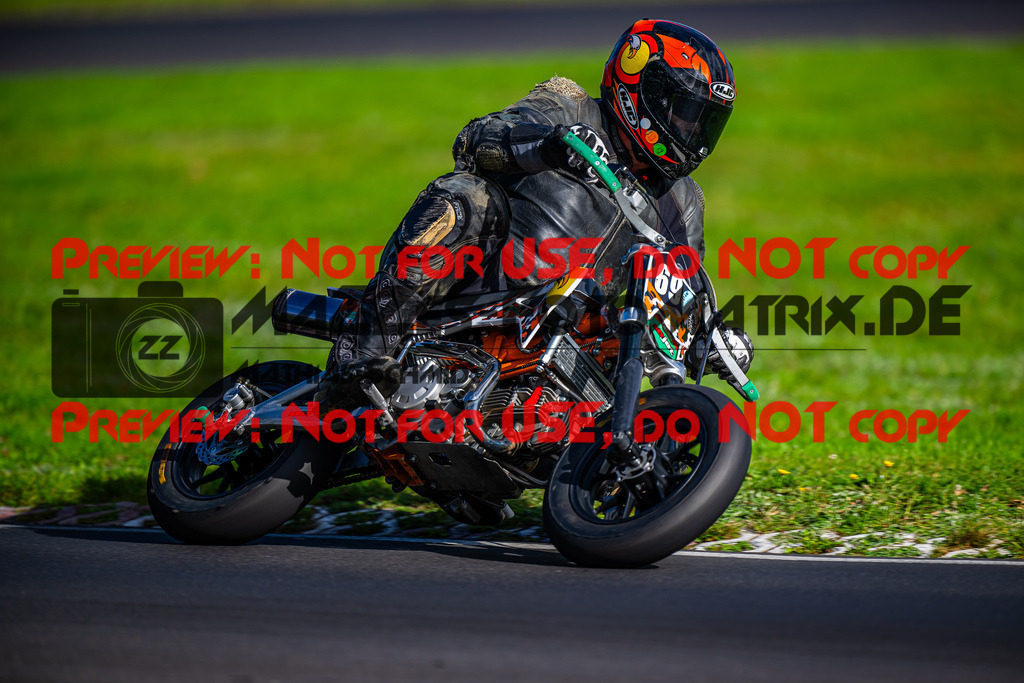 MaZZes_FotoMatrix_230920_9630 | Fotograf Mathias Schmid
Sportfotograf,
Eventfotograf,
Hochzeitsfotograf,
Portraitfotograf