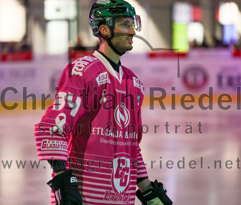 2025-10-10_026_TSV_Erding_gegen_onesto_Tigers_Bayreuth | Erding, Deutschland, 10.10.2025:Eishockey, Oberliga Süd 2025 / 2026, 7. Spieltag, TSV Erding gegen onesto Tigers Bayreuth, Endergebnis: 2:5Bastian Cramer (Erding Gladiators, #34)Foto: Christian Riedel / fotografie-riedel.net
