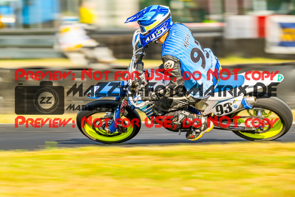 MaZZes_FotoMatrix_230701_6420 | S4