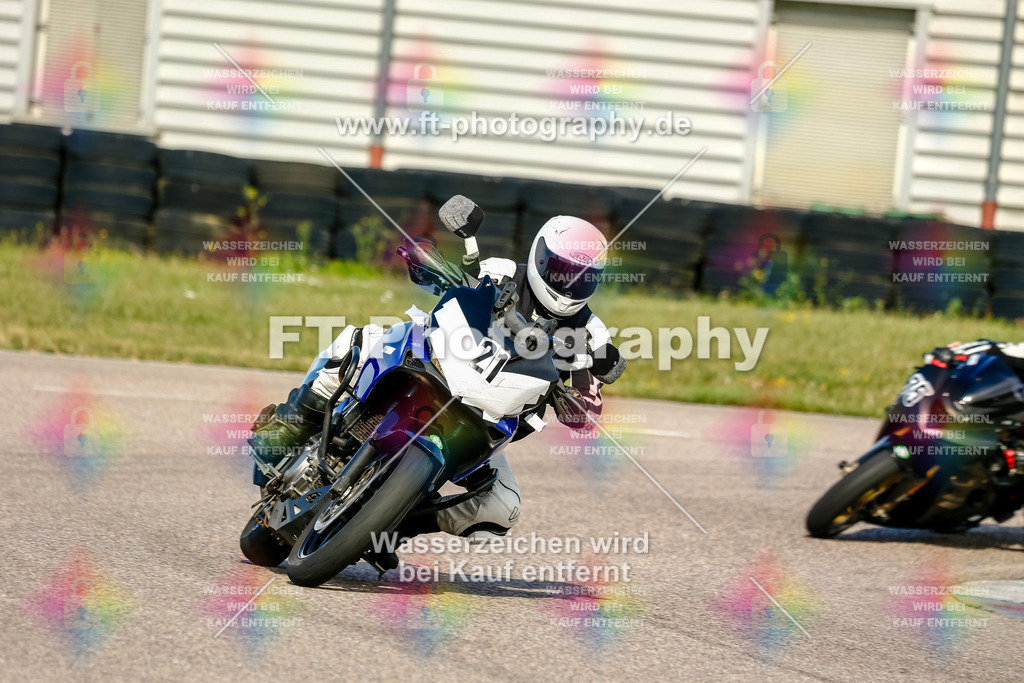 Chambley Juli-0198 | Hier findet Ihr Bilder von Touristenfahrten auf der Nürburgring Nordschleife oder von anderen Veranstaltungen die ich besucht habe. Viel Spass beim Durch Schauen 