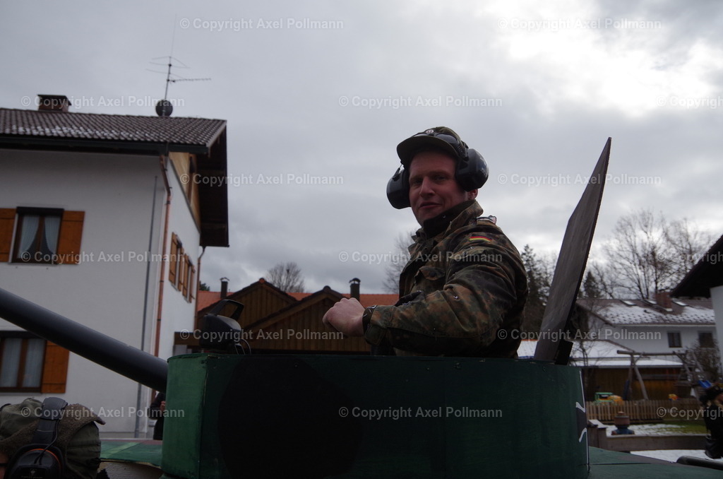 IMGP3685 | fotografiert von Axel PollmannLeonhardi Wallfahrt Benediktbeuern und Murnau, Fronleichnam, Fasching, Landschaft im Loisachtal und Benediktbeuern  - Realized with Pictrs.com