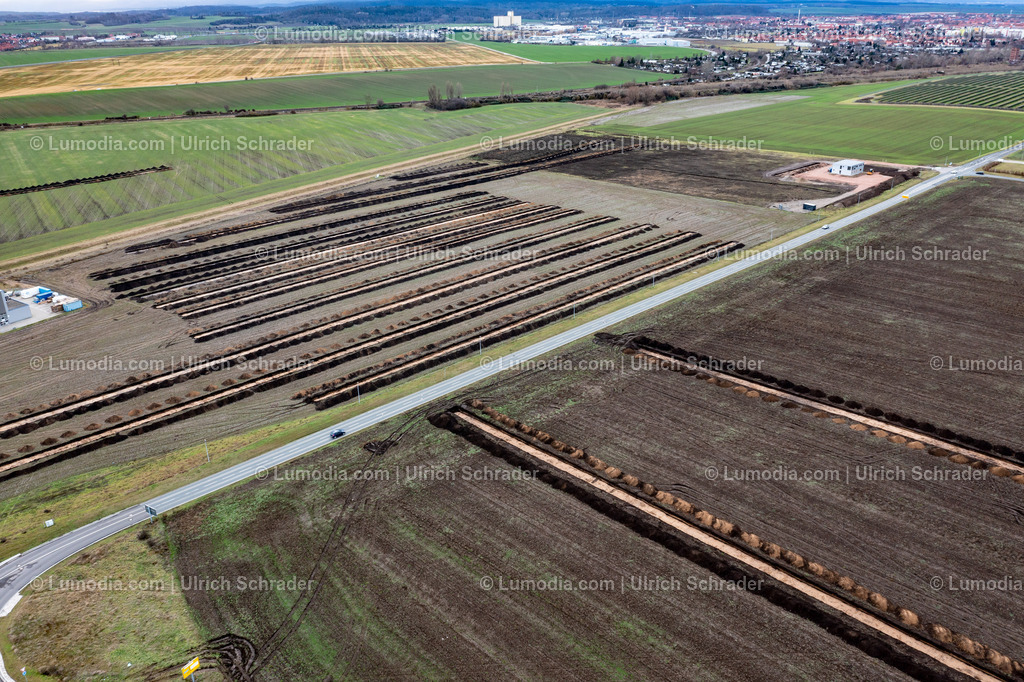 10049-51469 - Gewerbegebiet Ost - Mercedes Ansiedlung | Stockfoto und Bilderpool mit Bildmaterial aus Deutschland, dem Harz, Halberstadt, Quedlinburg, Wernigerode und weltweit. Qualitativ hochwertige und professionelle Fotos anschauen und kaufen. - Realisiert mit Pictrs.com