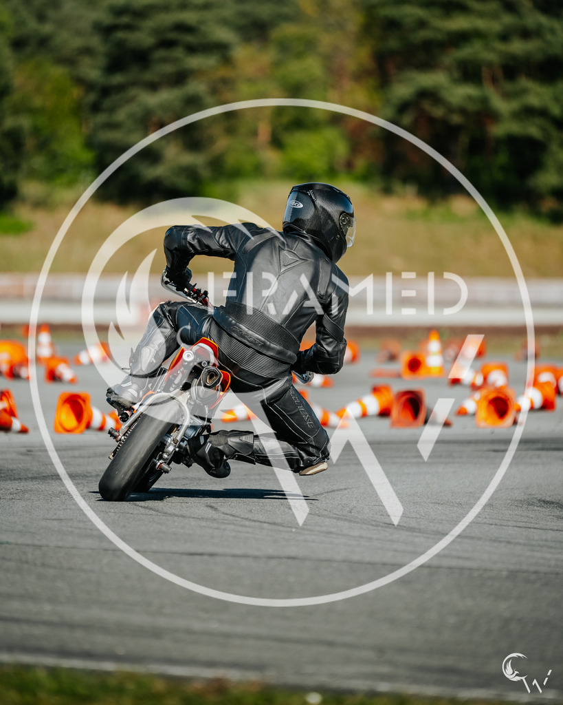 1-3 | cw-framed