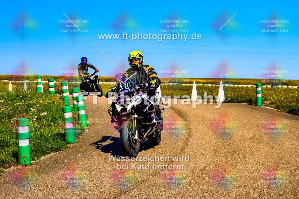 030-2632 | Hier findet Ihr Bilder von Touristenfahrten auf der Nürburgring Nordschleife oder von anderen Veranstaltungen die ich besucht habe. Viel Spass beim Durch Schauen 