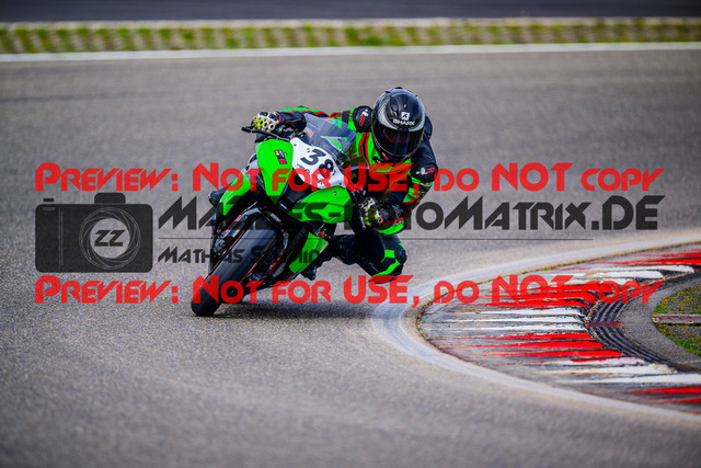 MaZZes_FotoMatrix_240910_6007705_5766 | ROT