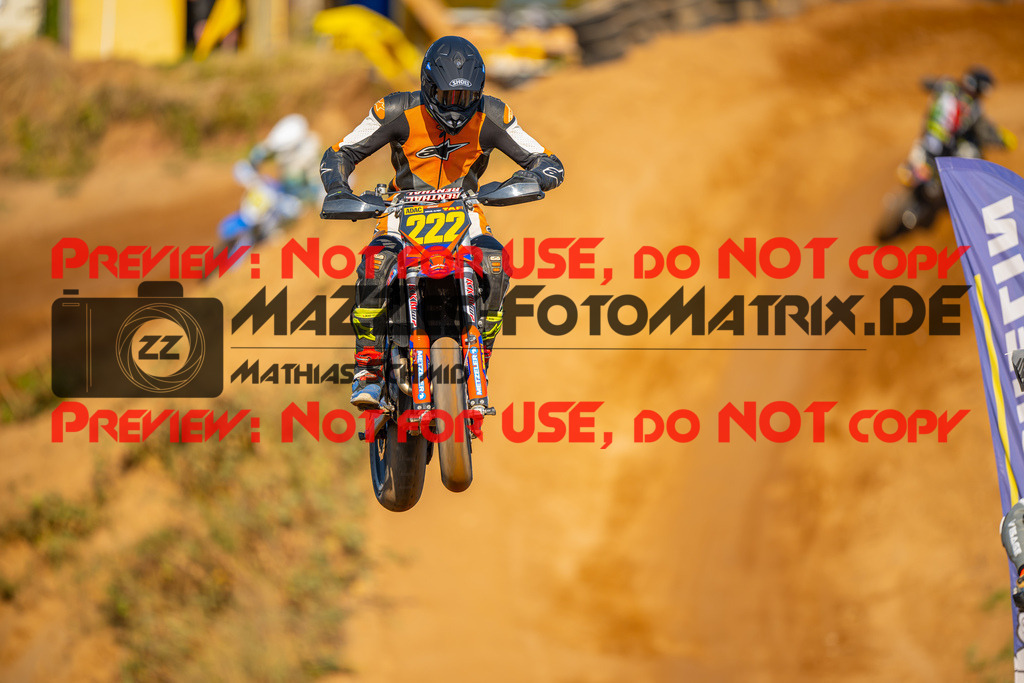 MaZZes-Fotomatrix-20260815-602121 | S2