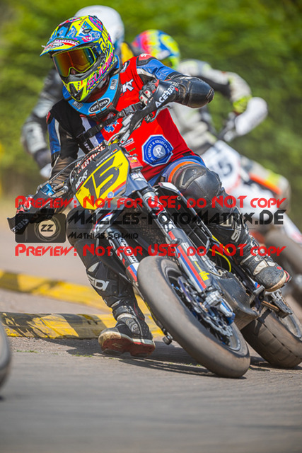 MaZZes_FotoMatrix_230609_1154 | UE40