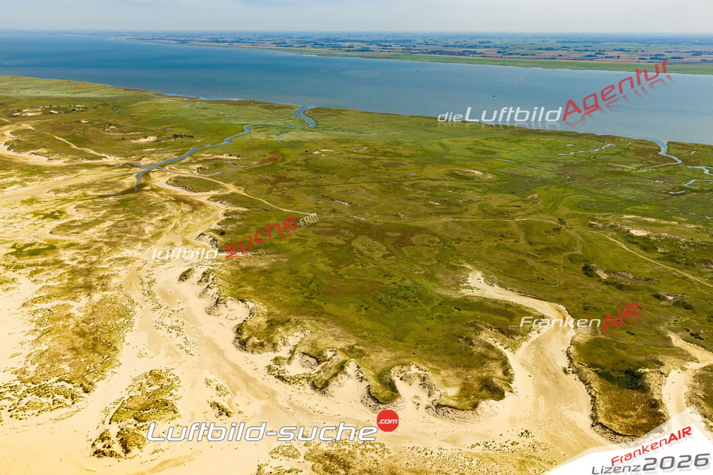 Düne Norderney Bild- Das Luftbild wurde 2025 vom UL-Flugzeug heraus erstellt ( keine Drohne bzw. Drohnenaufnahme ) - Hochauflösende Luftaufnahme -Nicht vergleichbar mit Google Maps oder Satelittenbilder- Die Geschenkidee !Mit Lizenz und Bildrechte bestellbar - CC