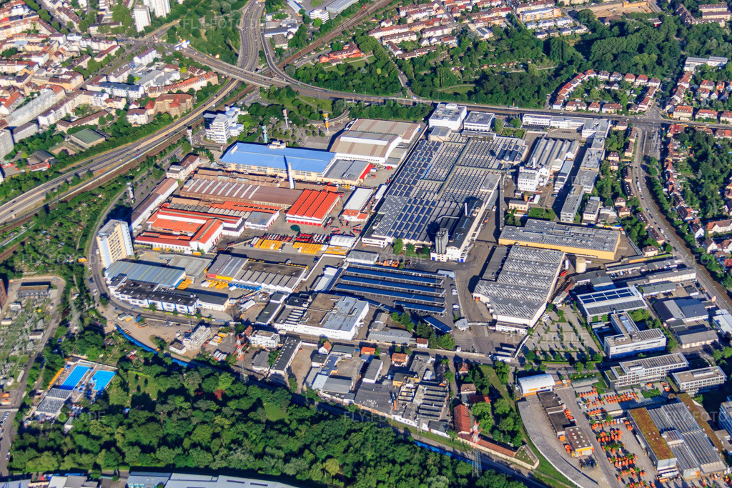 Luftbild: Industriegebiet Carl-Metz-Straße Pfannkuchstraße mit Michelin Reifenwerke AG & Co. KGaA, Rosenbauer Karlsruhe GmbH und Alexander Bürkle GmbH & Co. KG im Ortsteil Grünwinkel in Karlsruhe im Bundesland Baden-Württemberg in Deutschland.Foto: IMG_57921.jpg vom 16.06.2013 durch Werner Riehm/FLY-FOTO.demichelin logoFeuerwehrfahrzeughersteller | Feuerwehrauto Hersteller - Rosenbauer - RosenbauerAlexander Bürkle: Elektrogroßhandel & Technologiedienstleister