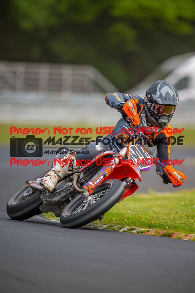 MaZZes-Fotomatrix-20260508-52543 | G4