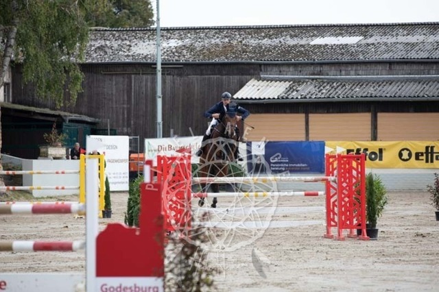 2B4A2406 | pixelfaenger - Realisiert mit Pictrs.com