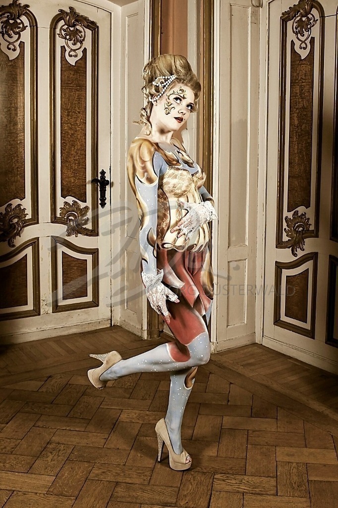 Bodypainting-BAROCK_6308 | #004 | Modell: Daniela | Foto: Tschiponnique Skupin - Realisiert mit Pictrs.com