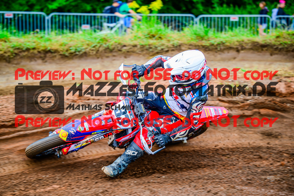 MaZZes_FotoMatrix_240818_6021986_7180 | S1