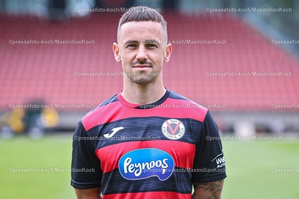 FCVK17072501013 | Simon Handle; FC Viktoria Köln 1904; 3.Liga, Porträttermin, 2025/2026, 17.07.2025