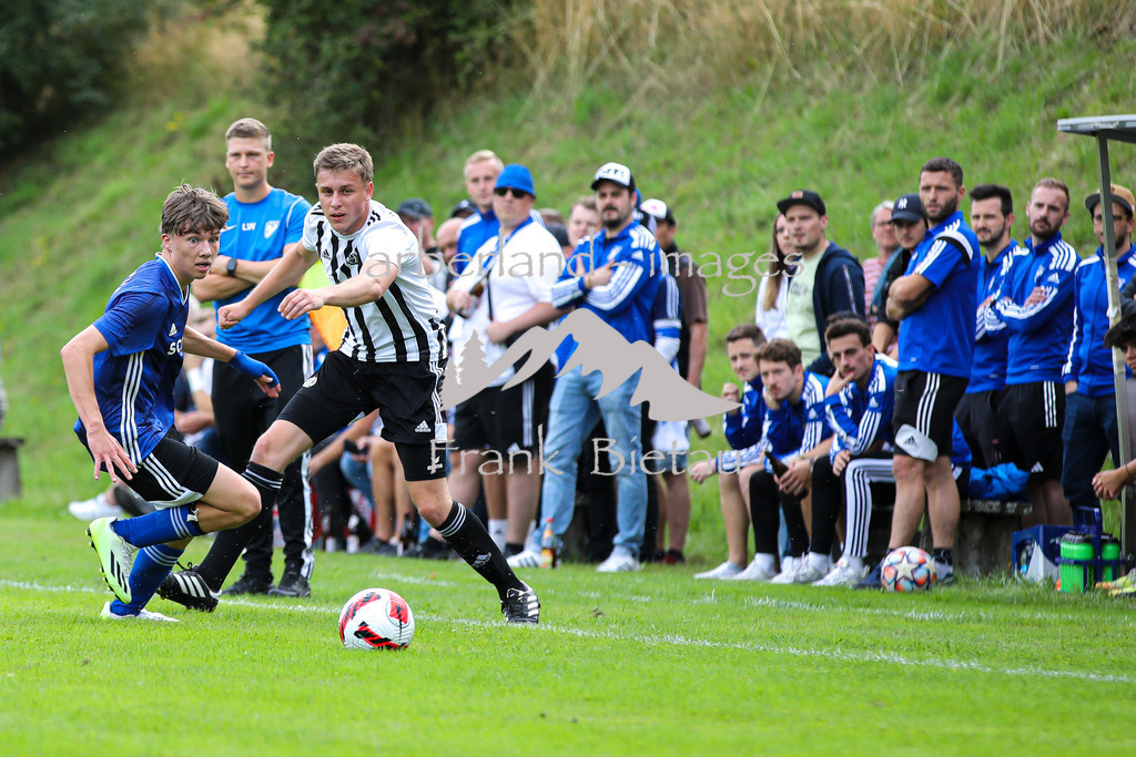 OE7A2177 | re. Julian Steenbock