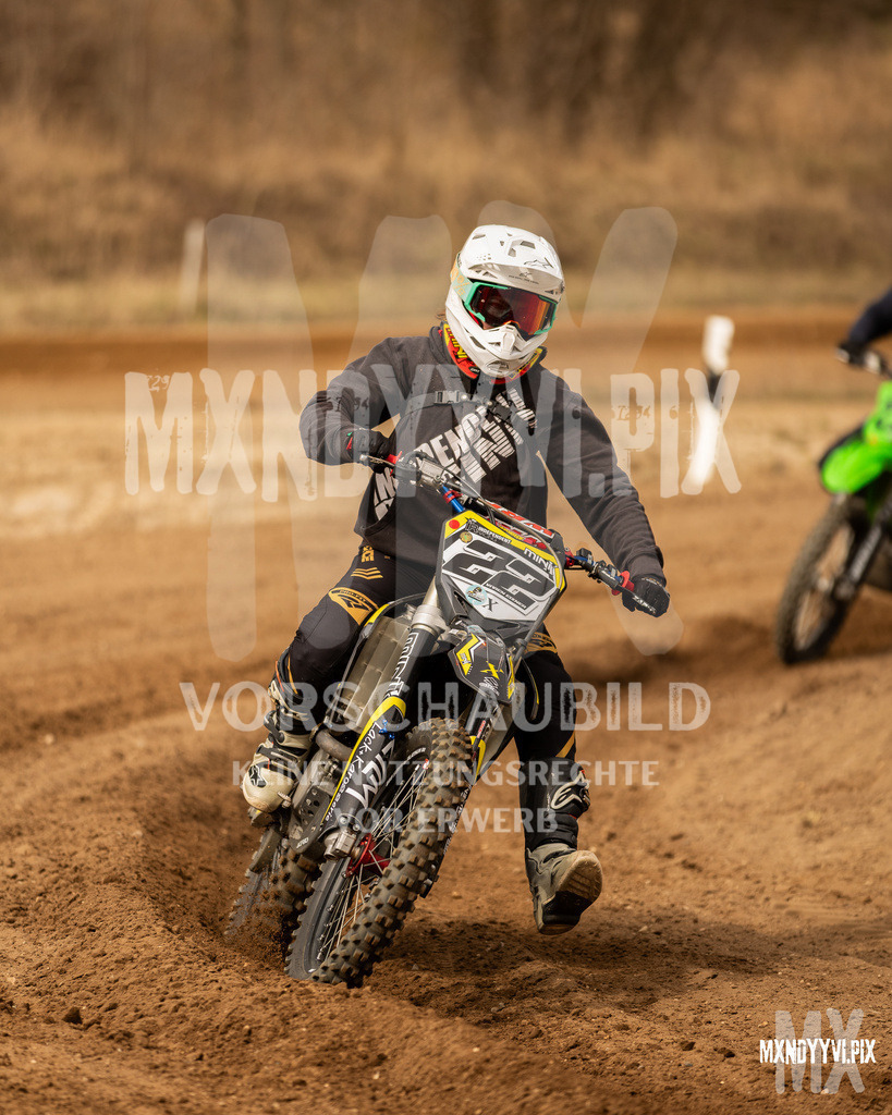 866A1194 | mxndyyvipix