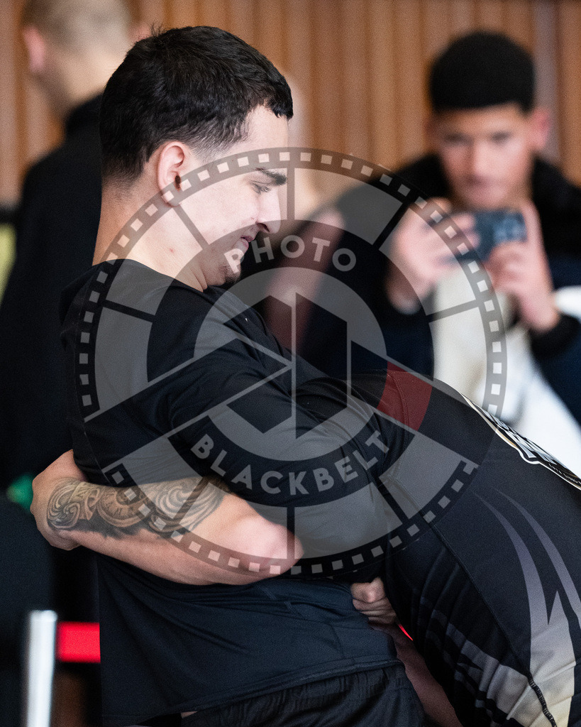 20251129PBB6729 | Fighters compete during the luta livre competition ILLCS XI winter edition on November 29, 2025 in Hannover, Germany.