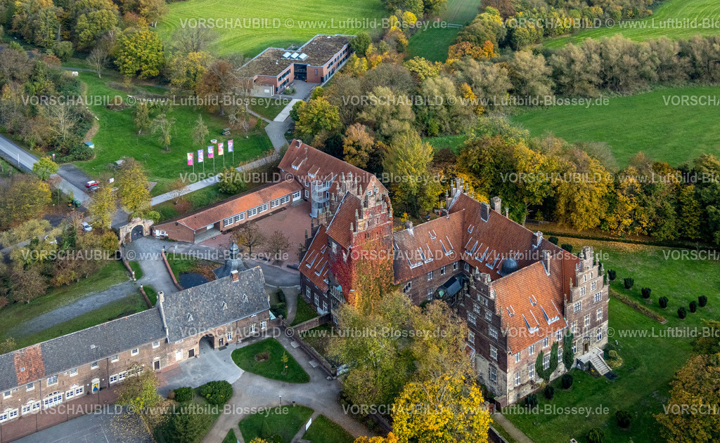 Hamm221012503 | Luftbild, Schloss Heessen, Heessen, Hamm, Ruhrgebiet, Nordrhein-Westfalen, Deutschland