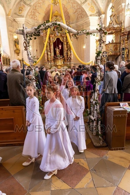 MAE-pic_636 | Der online Fotoshop des Inzeller Fotografen MAE - Marc Anton Eicher. Hier können Sie ihre Fotos und Stockfotos online bestellen als Download oder als Ausdruck, der ihnen bequem nach Hause geschickt wird.
Ihr Marc Anton Eicher - der Inzeller Fotograf - Realisiert mit Pictrs.com