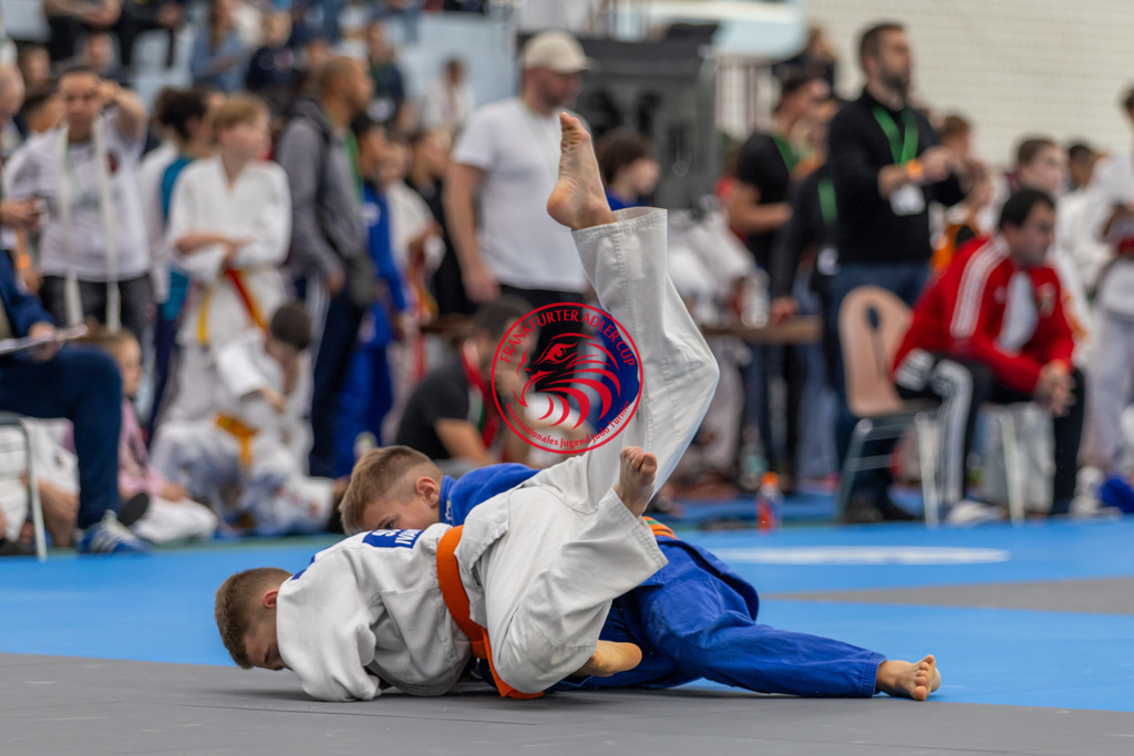 Internationaler Adler Cup 2024 | Foto vom Internationalen Adler Cup Judo Turnier im Sport- und Freizeitzentrum Kalbach im Oktober 2024 - Realisiert mit Pictrs.com