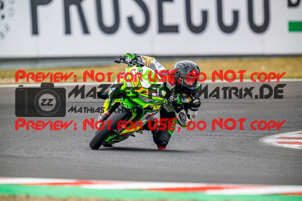 MaZZes_Fotomatrix-220730-2712 | WSSP300