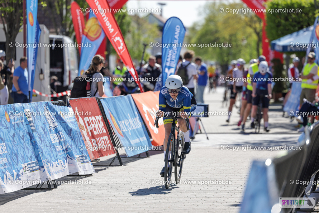 VJ__5165 | Neusiedlersee Radmarathon 2026@sportshot_your_pictrs #yourpictures#roadtowm2029 #nrm #neusiedlerseeradmarathon #neusiedlersee #neusiedlerseetourismus #burgenland #mörbisch #nrm26 #burgenlandtourismus #voglundco #poweredbyburgenlandtourismus #radsport #rad #marathon #ucigranfondo #visitburgenland #ucigranfondoworldseries