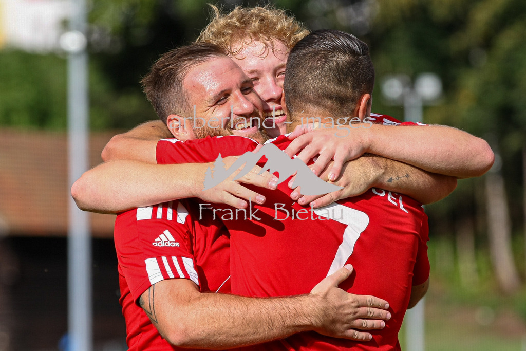 993T9238 | Medien- Sport- Entertainmentfotos