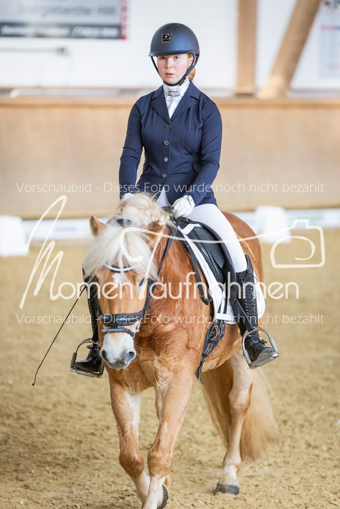 Sth-LPO25-L-Kür-060 | MomenTaufnahmen Pferdesportfotos