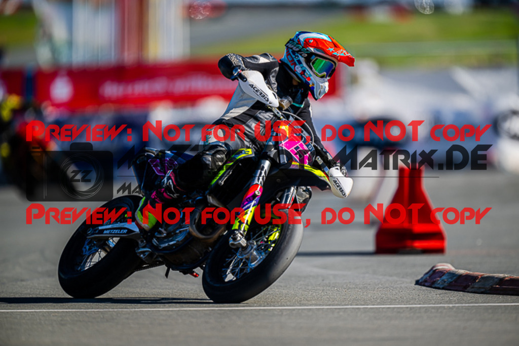 MaZZes_FotoMatrix_220903_1303 | S4