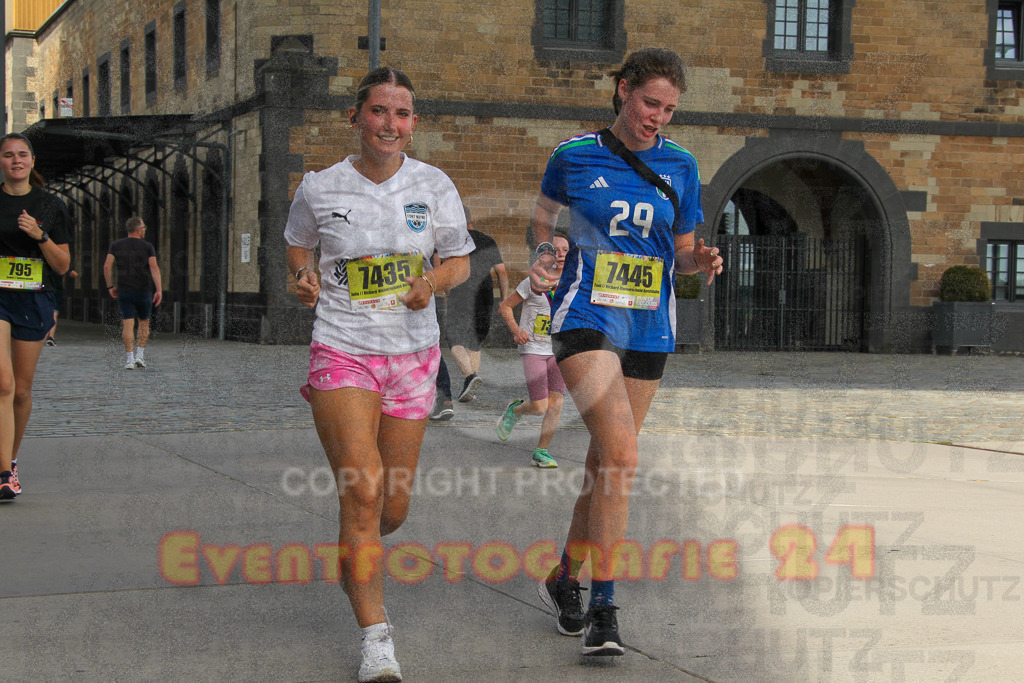 250920_1337_EV4_6283 | Sportfotografie im Rhein-Sieg Kreis, Köln, Bonn, NRW, Rheinland Pfalz, Hessen, etc. Unser Tätigkeitsfeld umfasst den Laufsport vom Volkslauf über den Marathon, Duathlon, Triathon bis zum Ultralauf wie Kölnpfad Ultra oder Schindertrail.