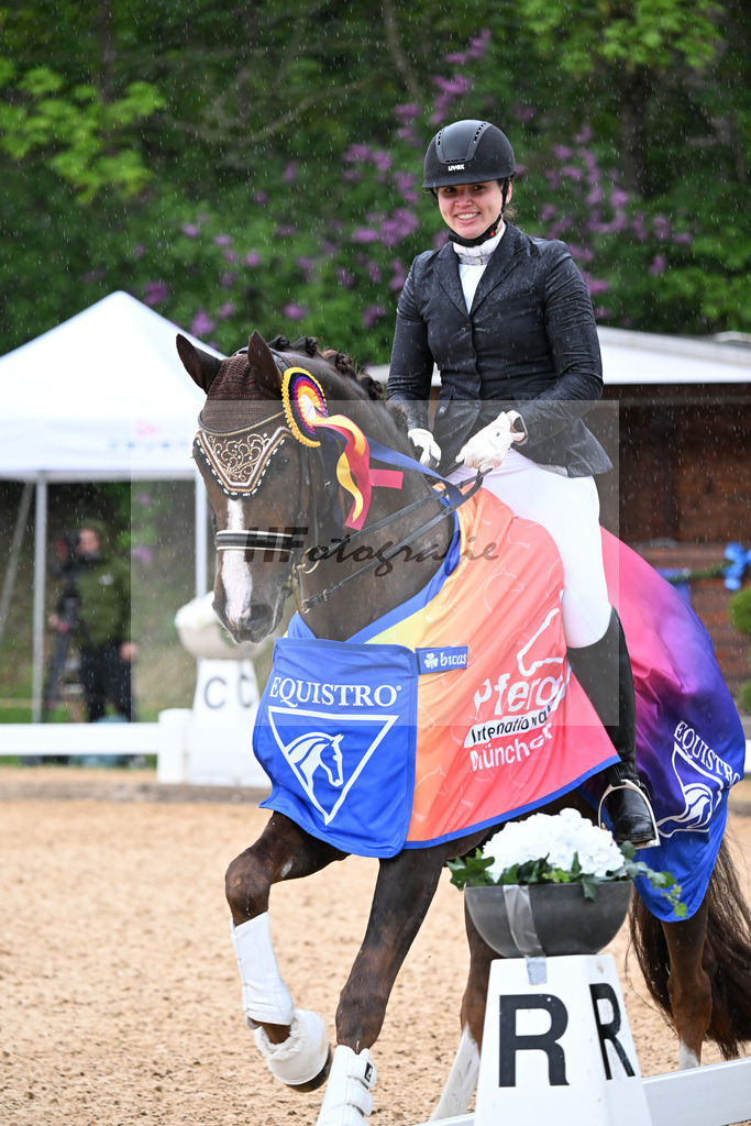Equistro Dressurderby_26268312 | hf-fotografie - Realisiert mit Pictrs.com