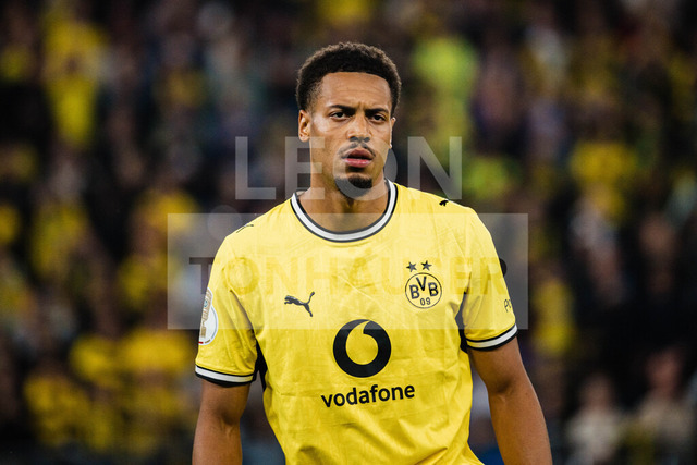 DFB-Pokal: HEBC - Borussia Dortmund, 01.09.2026 | Felix Nmecha (Borussia Dortmund, 8); Fußball, DFB-Pokal, 1. Runde: HEBC vs. Borussia Dortmund am 01.09.2026 im Volksparkstadion, HamburgDFB REGULATIONS PROHIBIT ANY USE OF PHOTOGRAPHS AS IMAGE SEQUENCES AND/OR QUASI-VIDEO. - Realisiert mit Pictrs.com