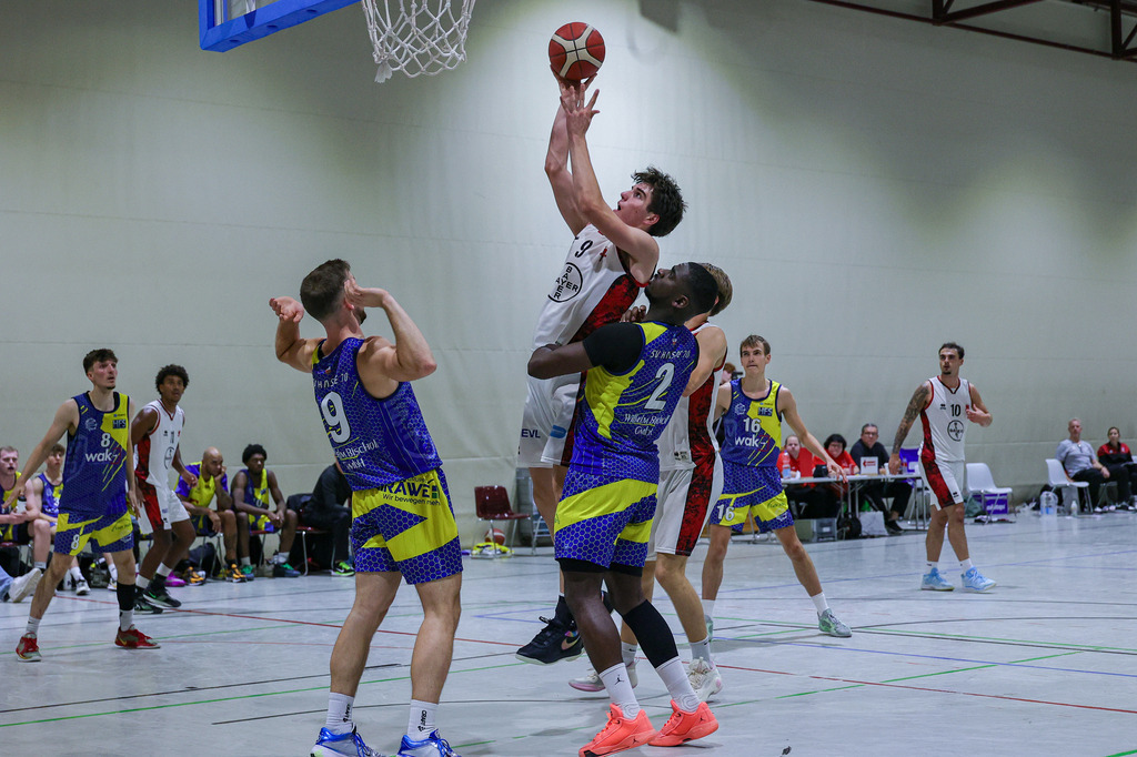 Regio BAYER GIANTS vs SV Haspe 70-87 | Fotos von Basketballspielen aus dem Raum NRW fotografiert von Gero Mueller-Laschet und Daniel Schaefer - Realisiert mit Pictrs.com