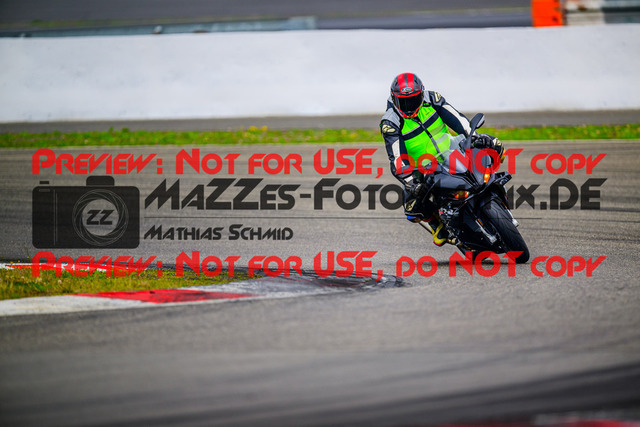 MaZZes_FotoMatrix_240717_6007705_2444 | INST