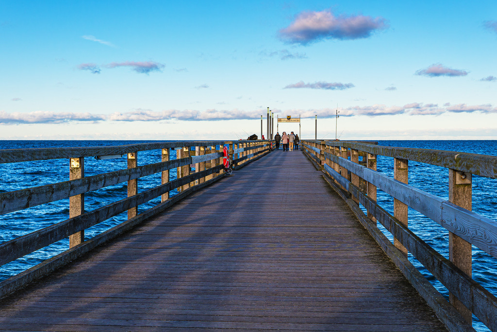 Seebrücke an der Küste der Ostsee in Heiligendamm | Seebrücke an der Küste der Ostsee in Heiligendamm.