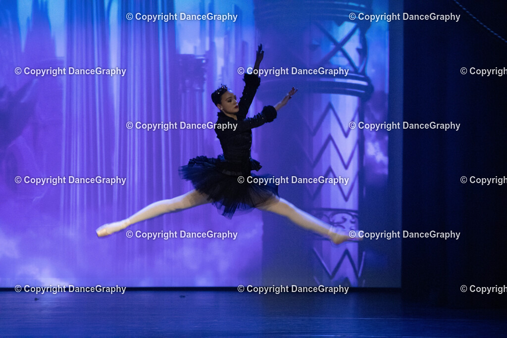 GPHY2077 | DanceGraphy - Realisiert mit Pictrs.com