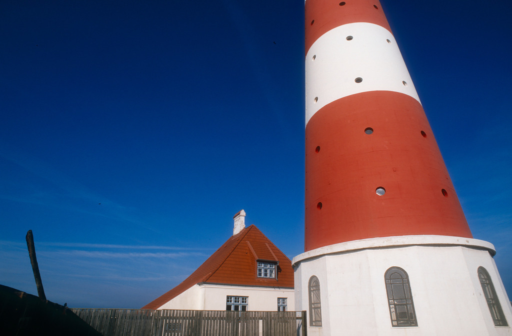 Leuchtturm Westerheversand | Westerhever, Deutschland - October 15, 2010: Leuchtturm Westerheversand. - Realisiert mit Pictrs.com