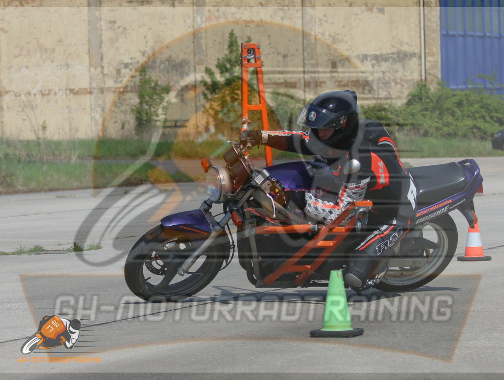 IMG_9558 | gh-motorradtraining-foto.de - Realisiert mit Pictrs.com