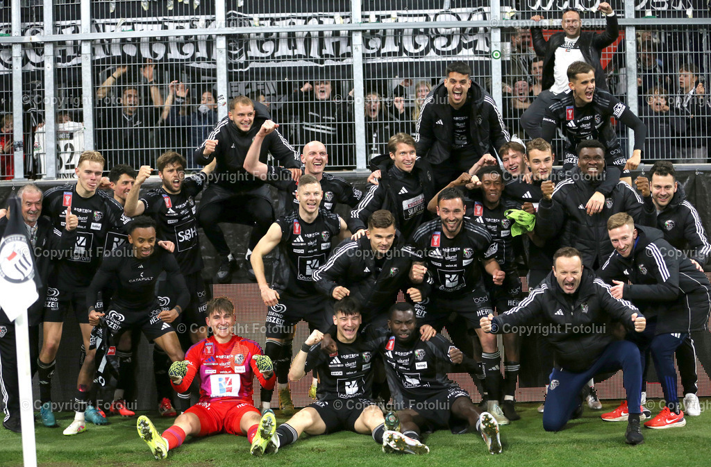 A_LUI_02042025_10 | SPORT FUSS OEFB-CUP HALBFINALE LASK -WAC 02.04.2025 IM BILD:DIE FINALISTEN VON WAC  FOTO:FOTOLUI/MW