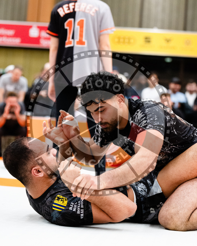 20251122PBB15146 | Athletes compete during the Grappling Industries Berlin Jiu-Jitsu and Grappling Championship, on November 22, 2025 in Berlin, Germany. © photoblackbelt