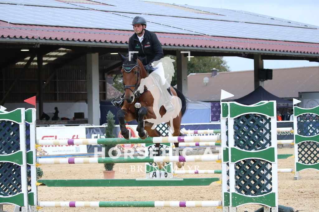 DL2Q3619 | Willkommen bei Brunnmayr - Design & Fotografie – Ihrem Spezialisten für Reitturniere und Pferdeveranstaltungen in Oberösterreich, Salzburg und Bayern! Seit über 17 Jahren sind wir leidenschaftlich dabei.